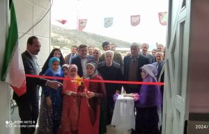 آیین افتتاح مدرسه متوسطه اول شهرک درشهرستان چرام برگزارشد